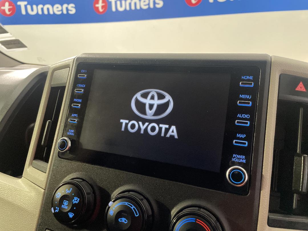 Photo '27' of Toyota Hiace