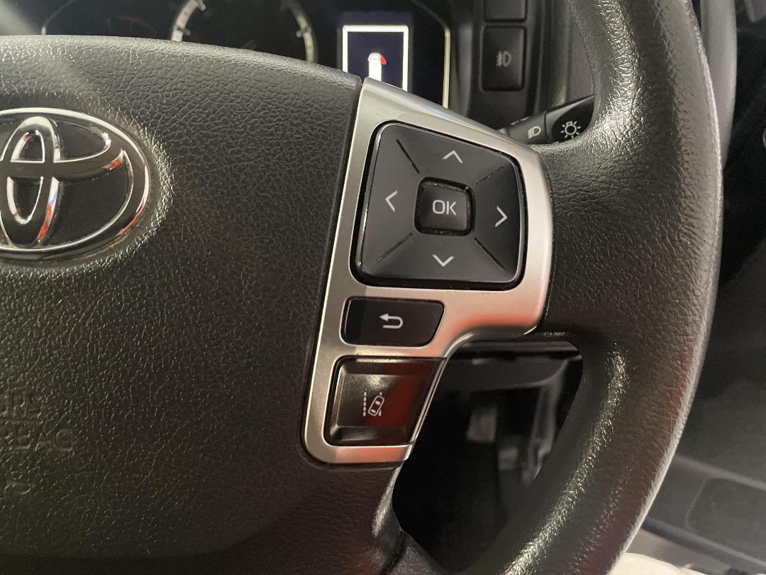 Photo '24' of Toyota Hiace