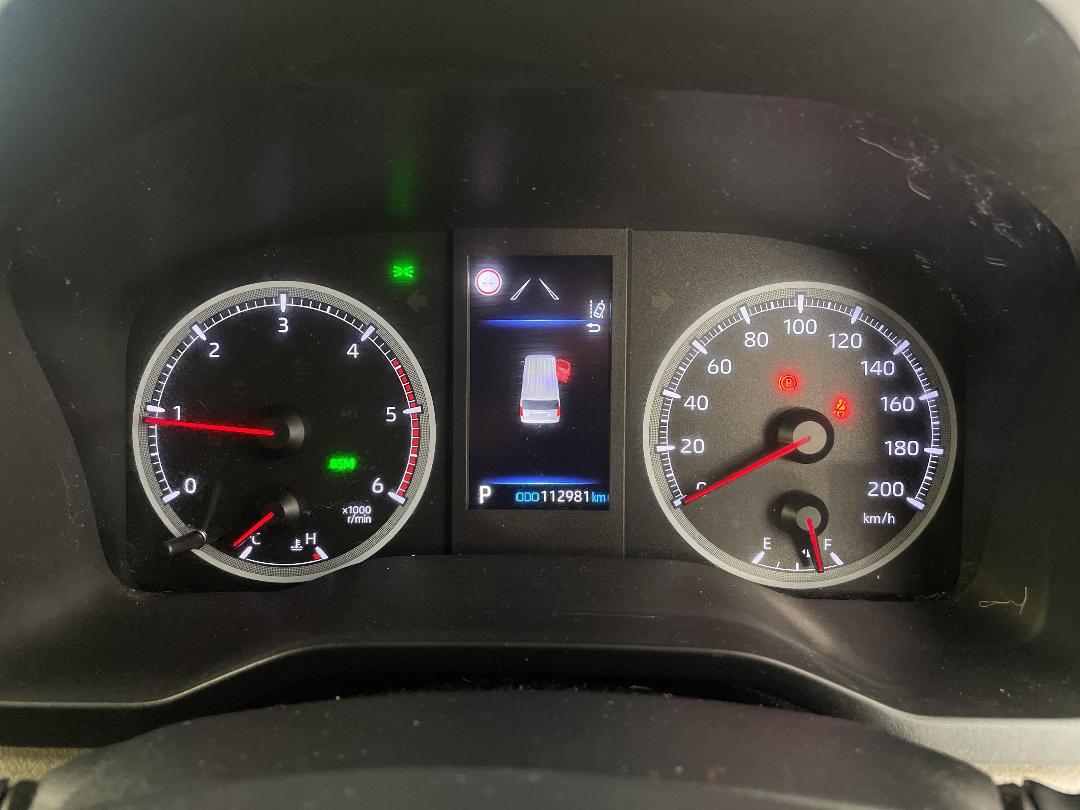 Photo '20' of Toyota Hiace