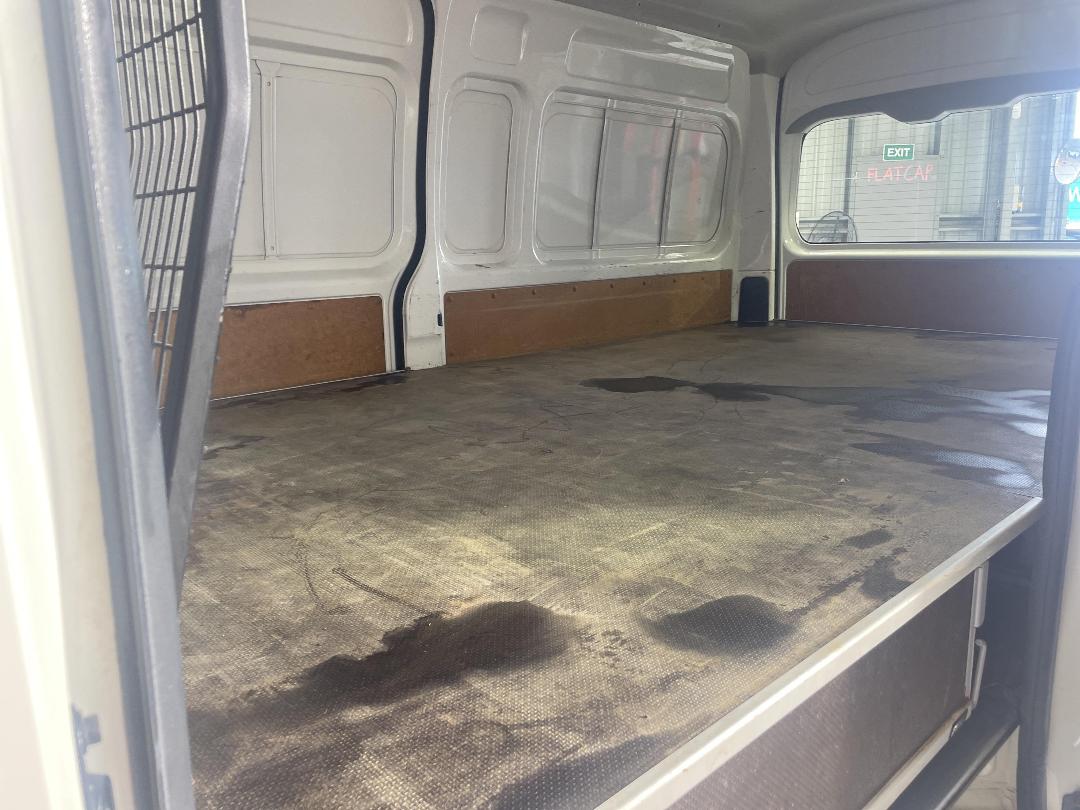 Photo '20' of Toyota Hiace