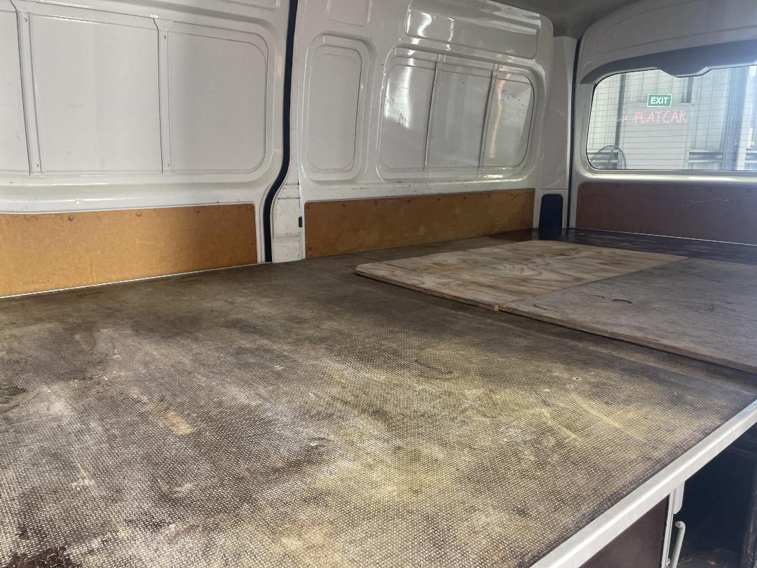 Photo '20' of Toyota Hiace