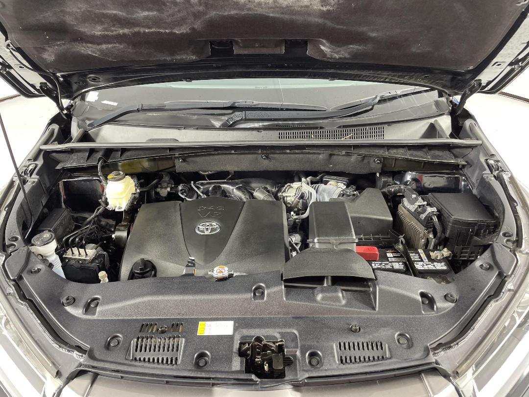 Photo '13' of Toyota Highlander