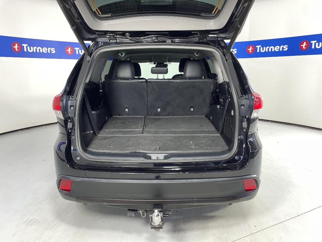 Photo '14' of Toyota Highlander