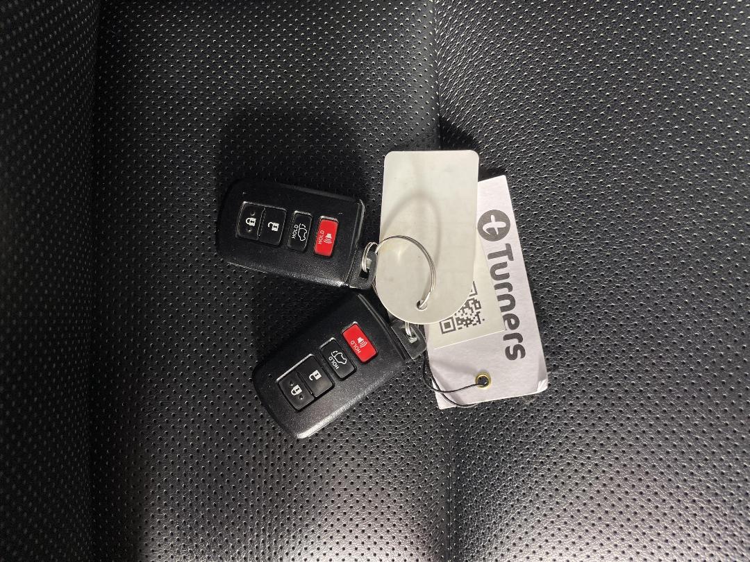 Photo '22' of Toyota Highlander