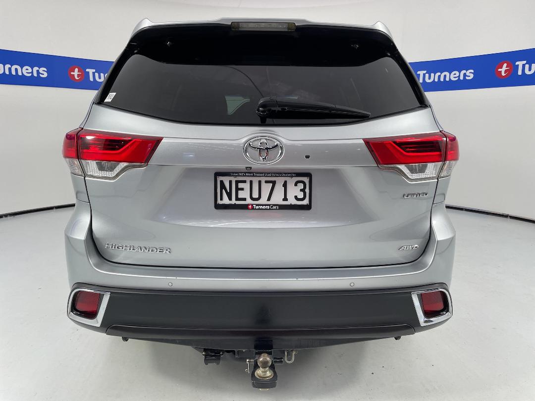 Photo '6' of Toyota Highlander