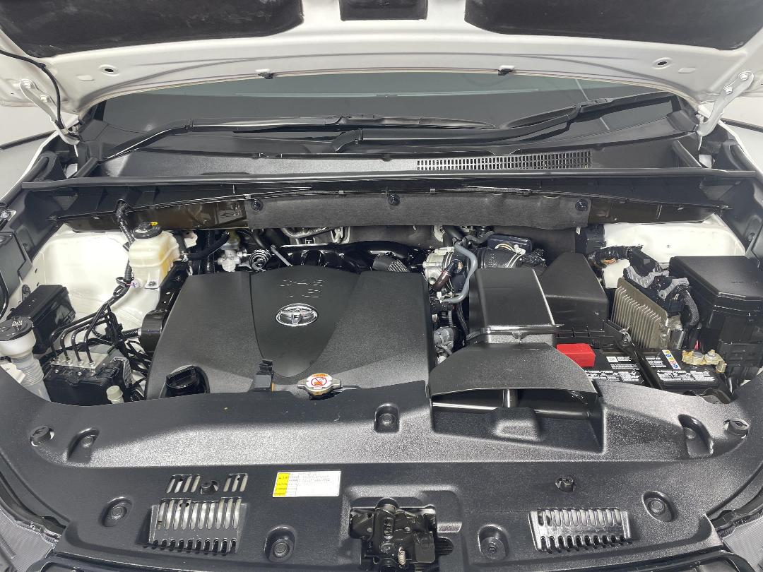 Photo '13' of Toyota Highlander