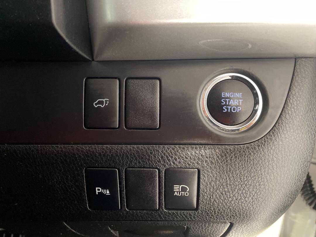 Photo '24' of Toyota Highlander