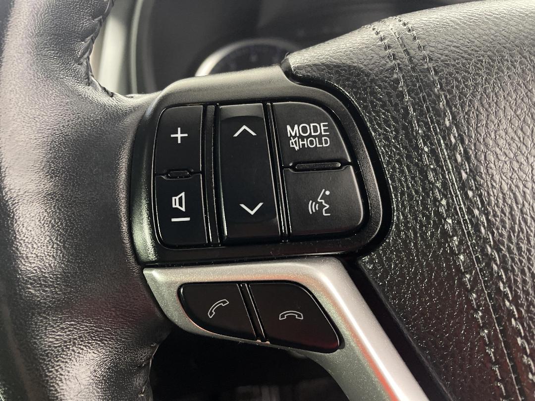 Photo '27' of Toyota Highlander