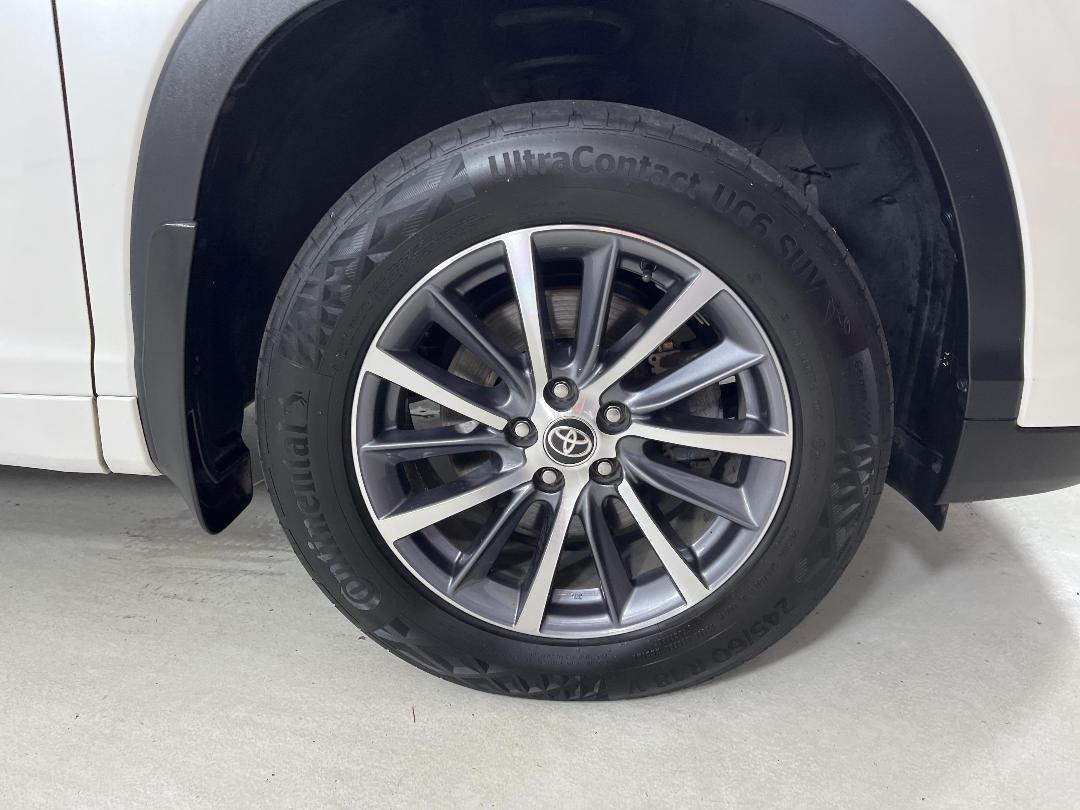 Photo '9' of Toyota Highlander