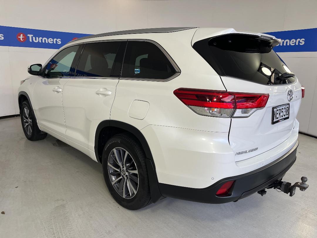 Photo '5' of Toyota Highlander