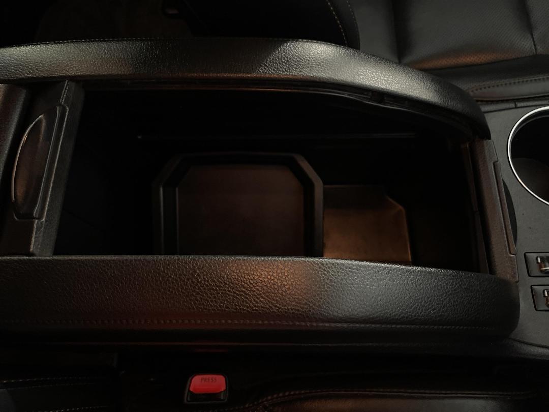 Photo '33' of Toyota Highlander