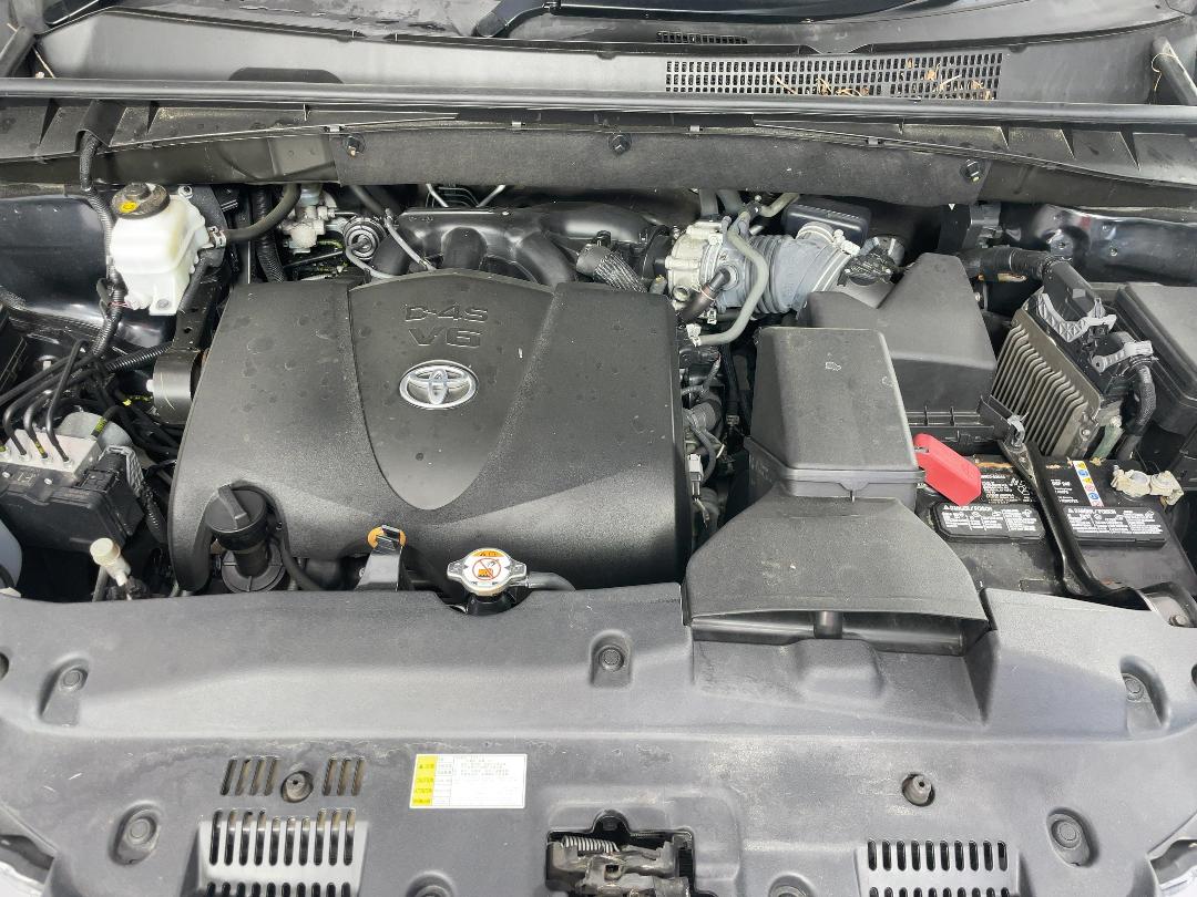 Photo '13' of Toyota Highlander Photo '13' of Toyota Highlander