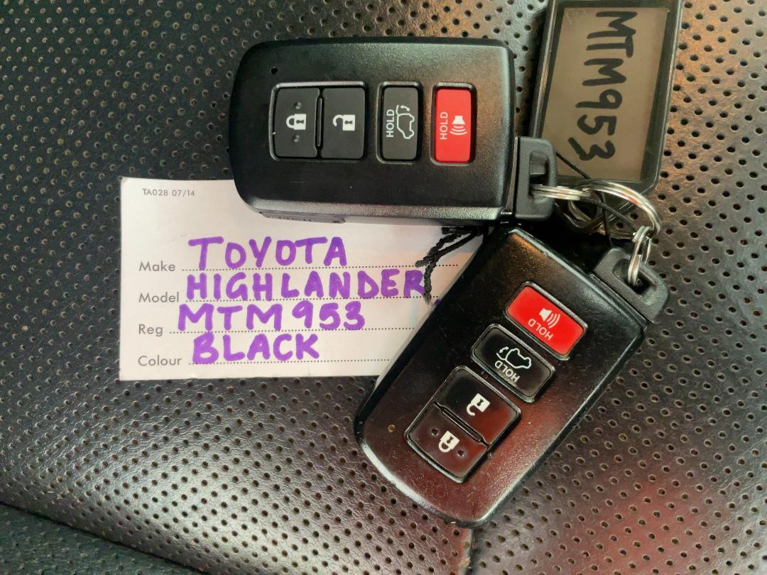 Photo '22' of Toyota Highlander Photo '22' of Toyota Highlander