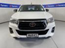Thumbnail '2' of Toyota Hilux