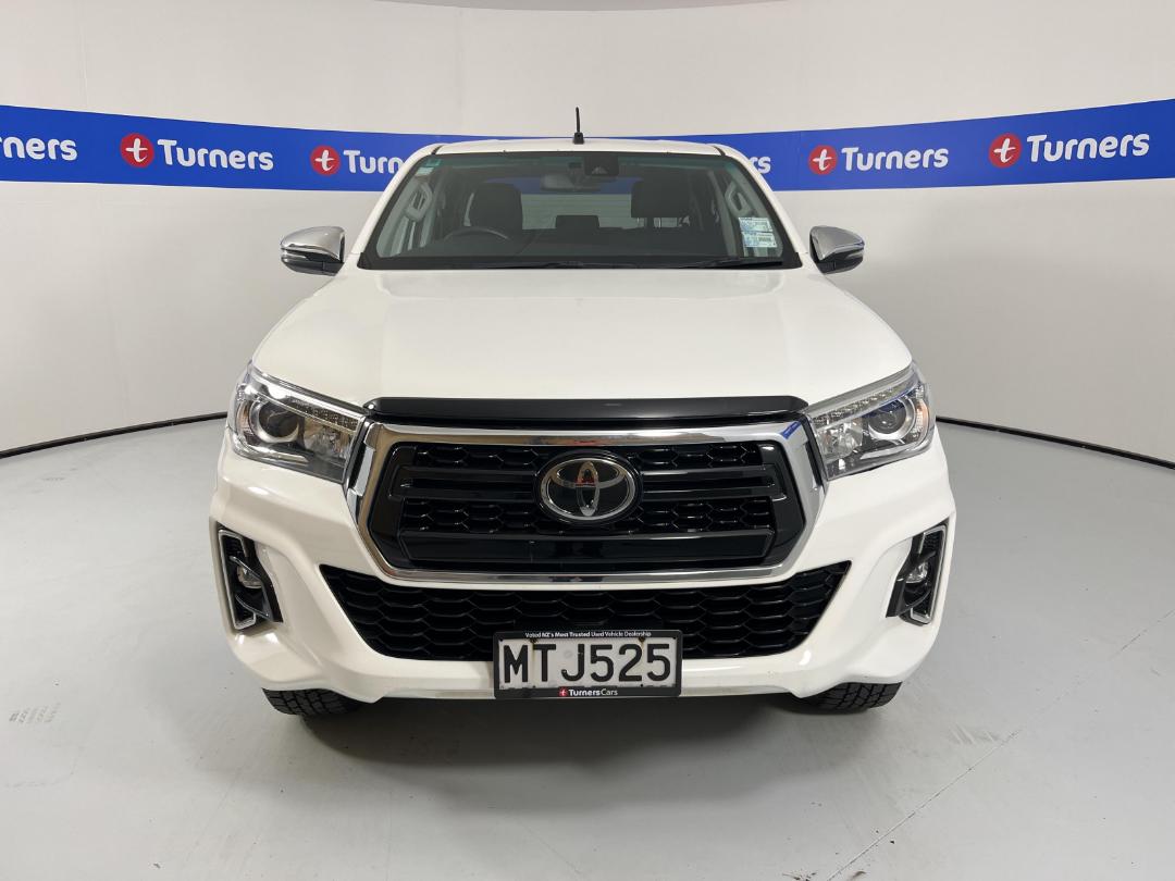 Photo '2' of Toyota Hilux