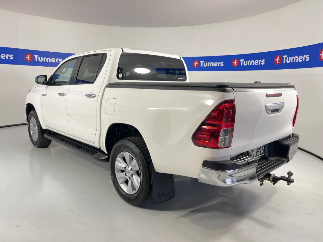 Photo '5' of Toyota Hilux