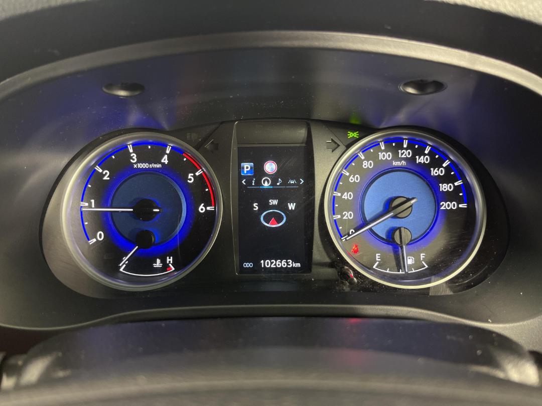 Photo '20' of Toyota Hilux