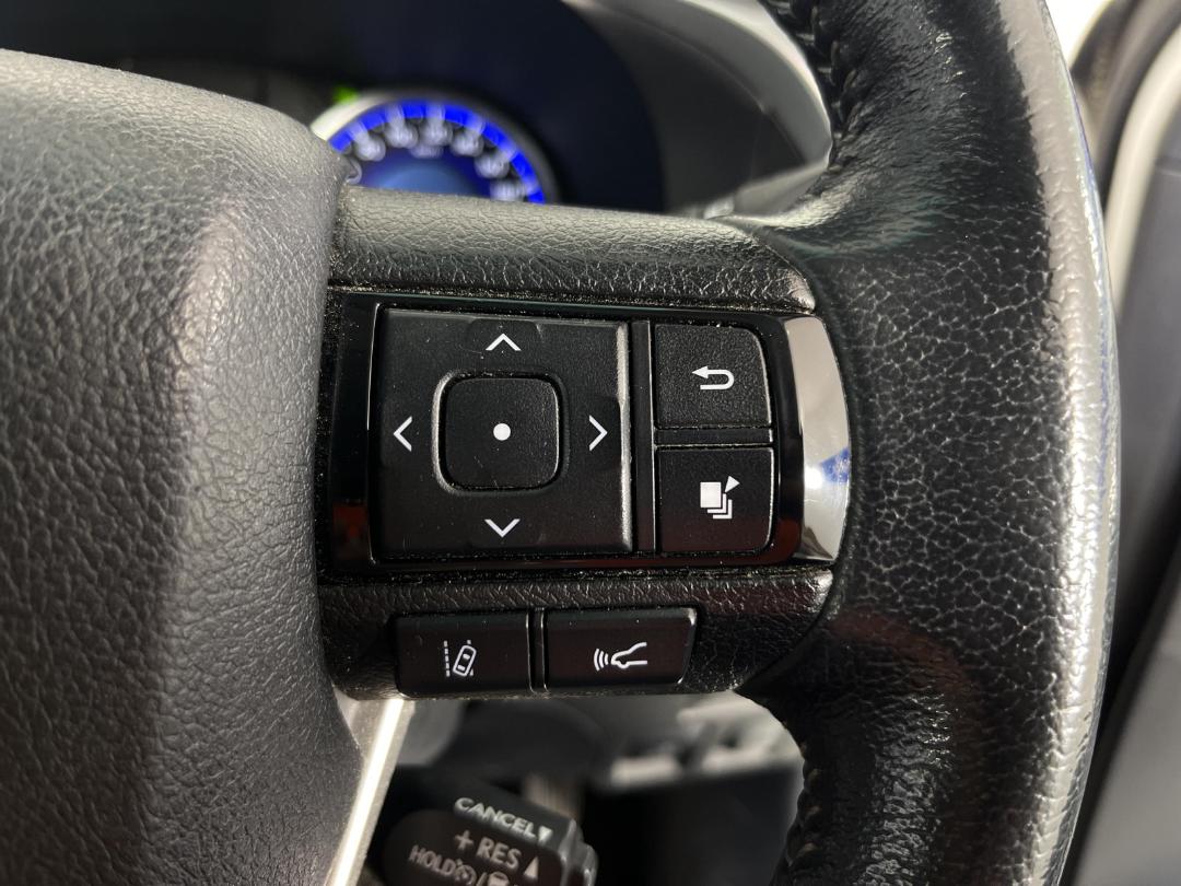 Photo '22' of Toyota Hilux