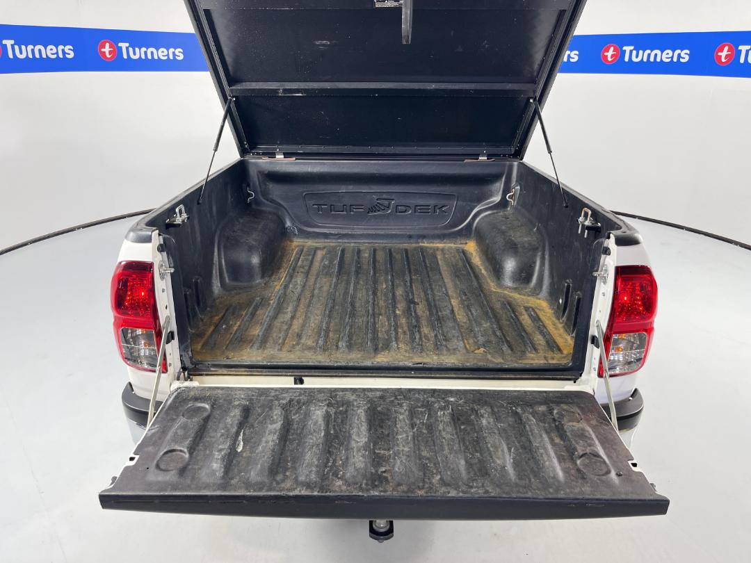 Photo '31' of Toyota Hilux