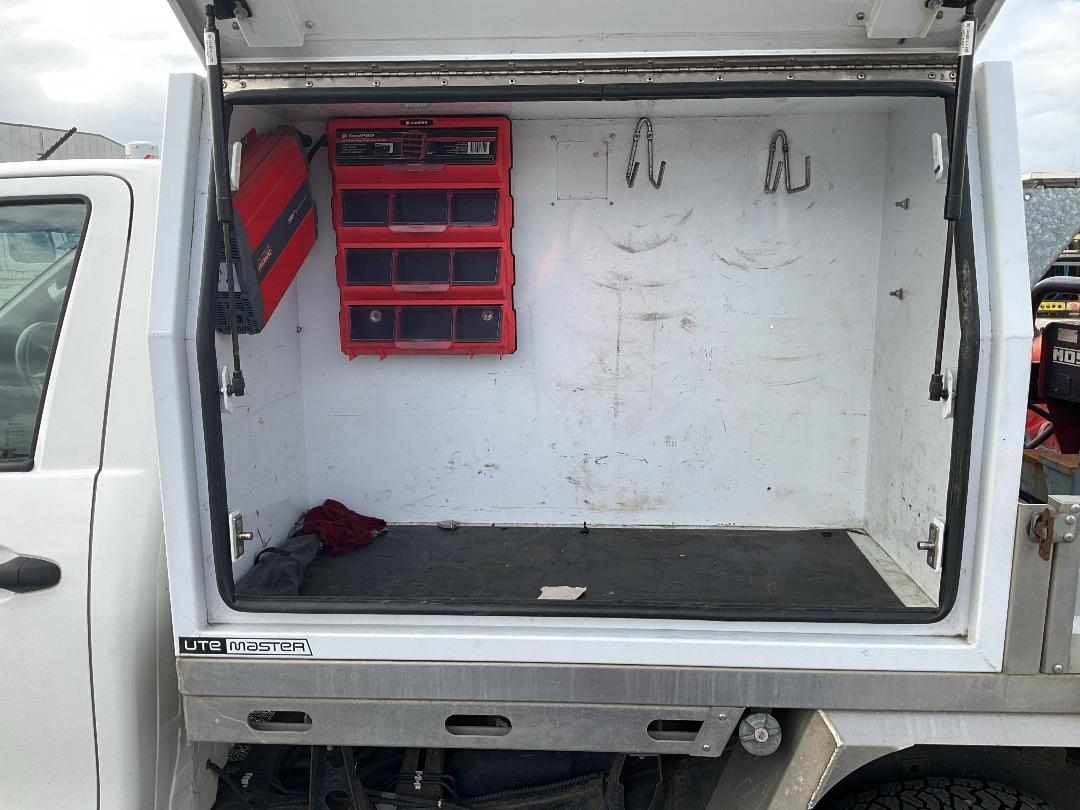 Photo '27' of Toyota Hilux Photo '27' of Toyota Hilux