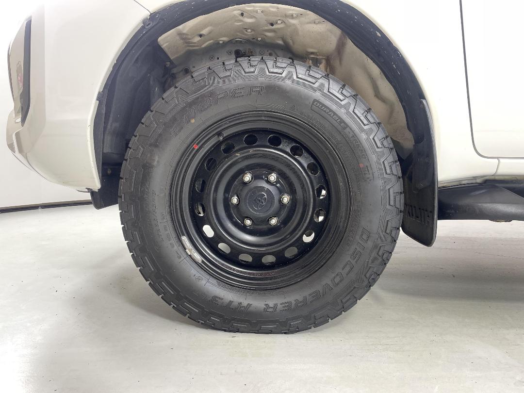 Photo '10' of Toyota Hilux Photo '10' of Toyota Hilux