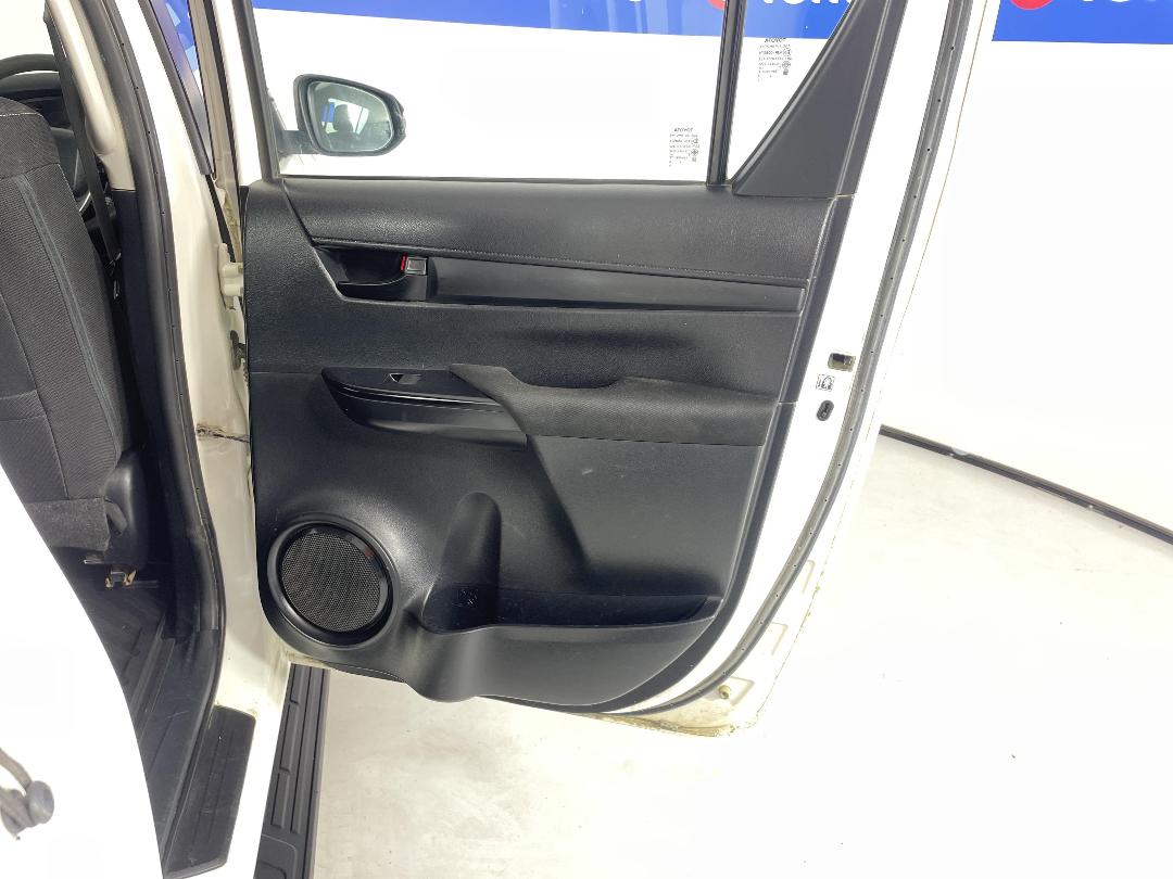 Photo '19' of Toyota Hilux Photo '19' of Toyota Hilux