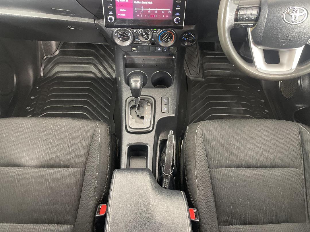 Photo '18' of Toyota Hilux Photo '18' of Toyota Hilux