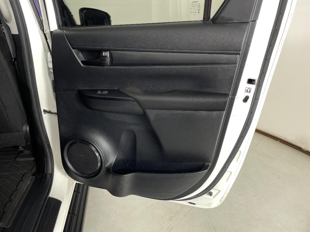 Photo '19' of Toyota Hilux