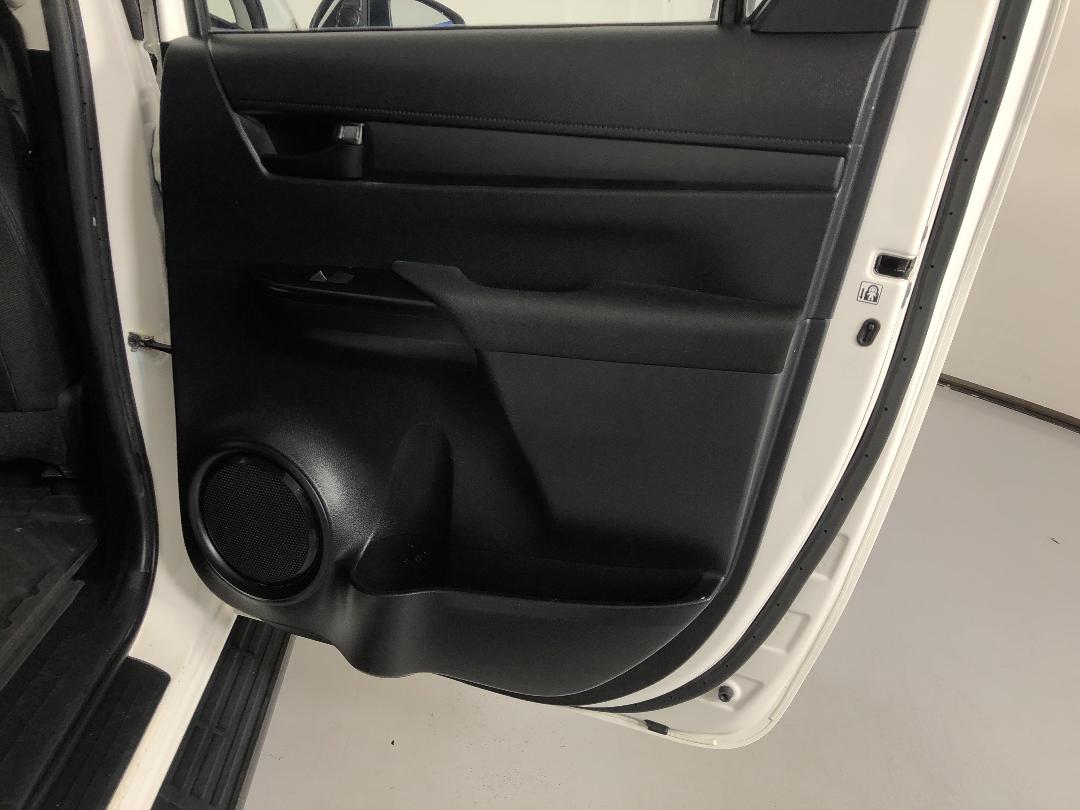 Photo '19' of Toyota Hilux