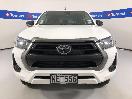 Thumbnail '2' of Toyota Hilux