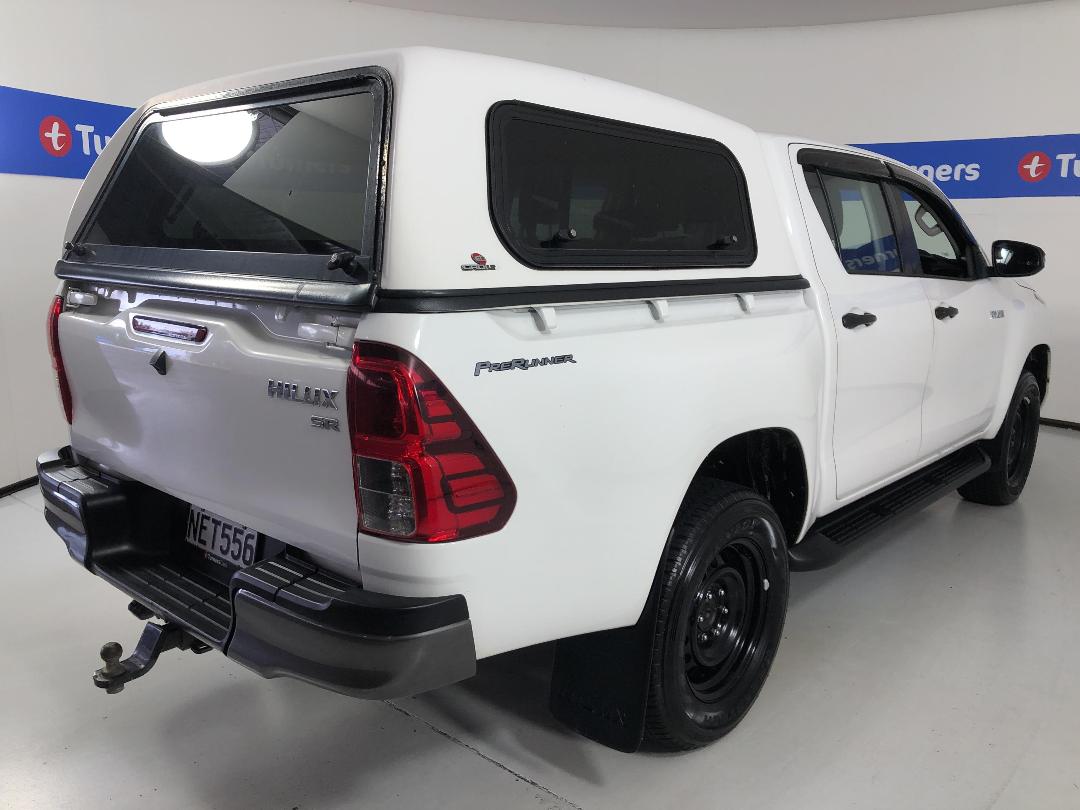 Photo '7' of Toyota Hilux