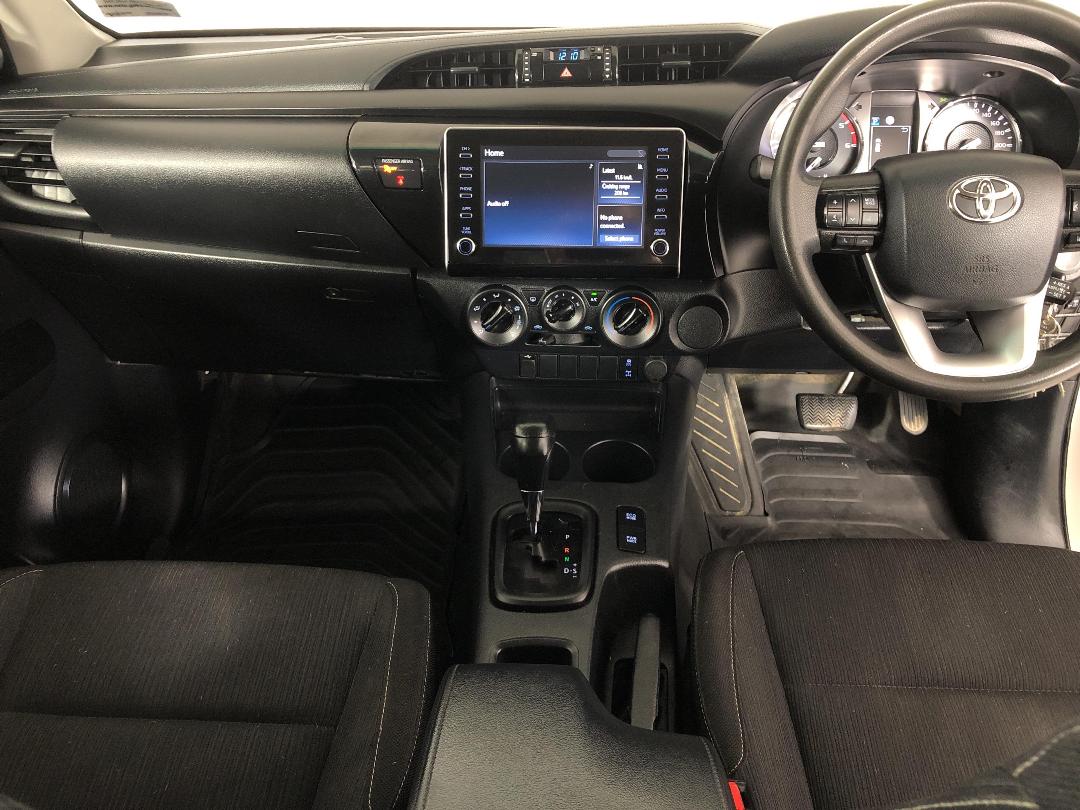 Photo '17' of Toyota Hilux