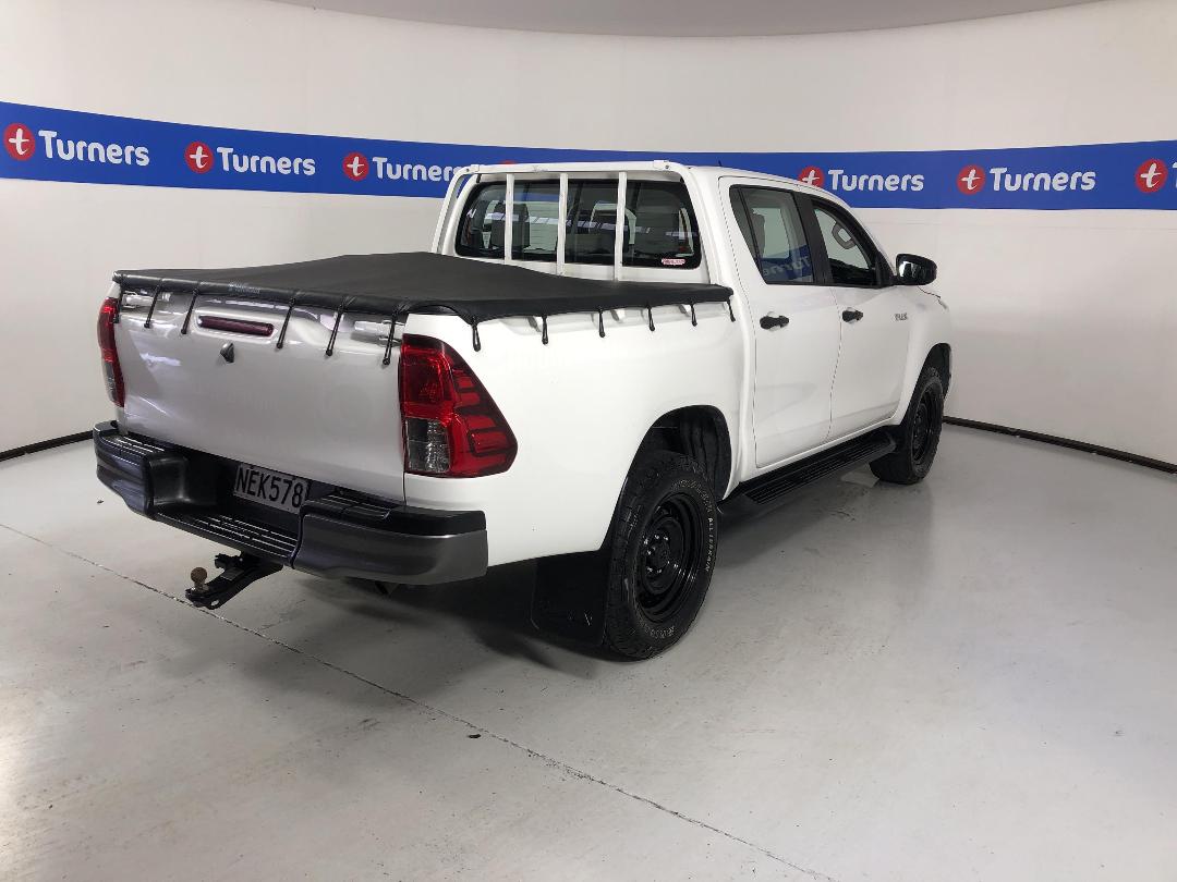 Photo '7' of Toyota Hilux