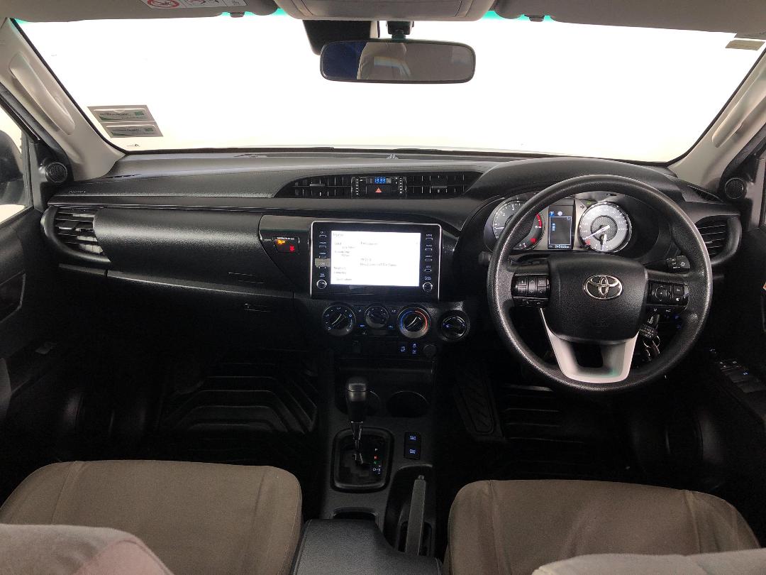 Photo '17' of Toyota Hilux