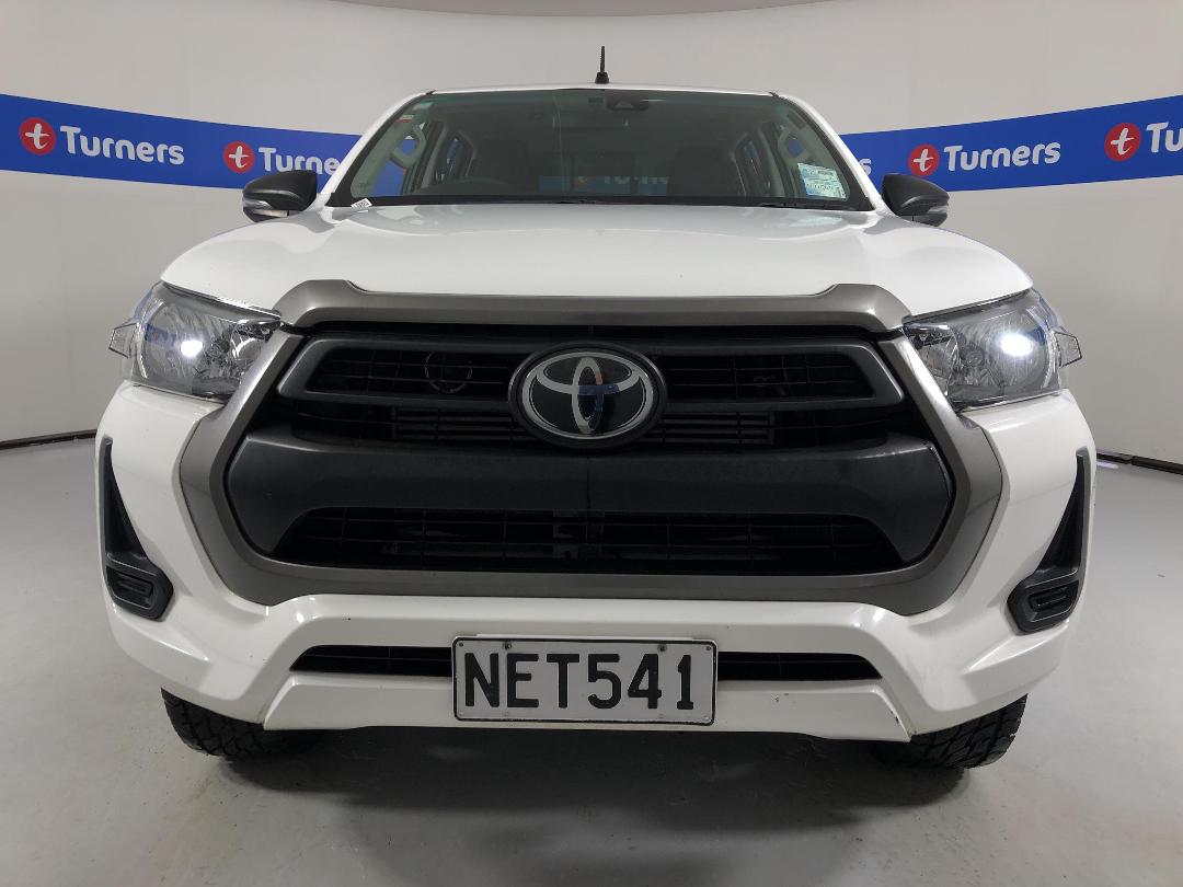 Photo '2' of Toyota Hilux