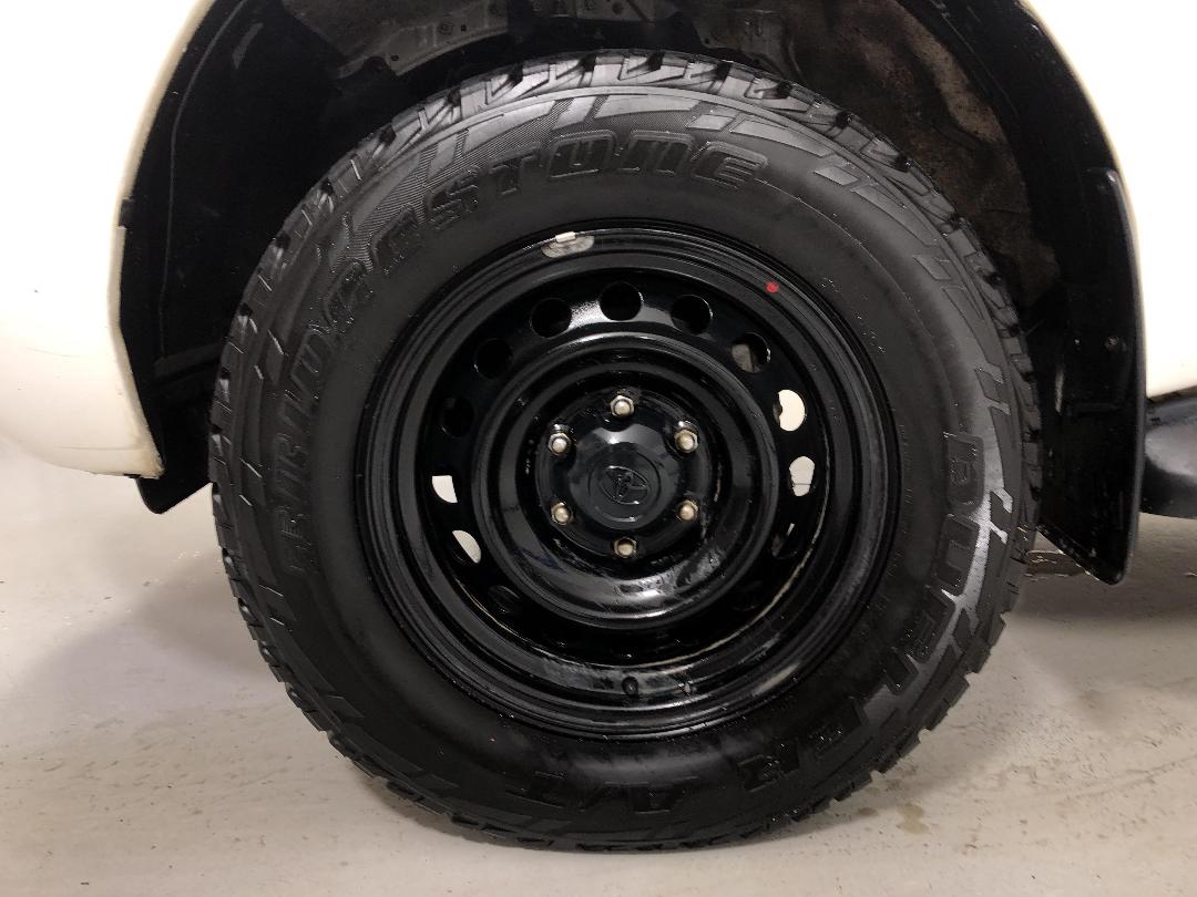 Photo '10' of Toyota Hilux