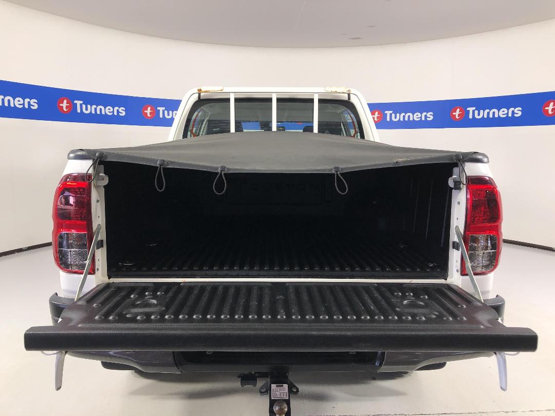 Photo '14' of Toyota Hilux