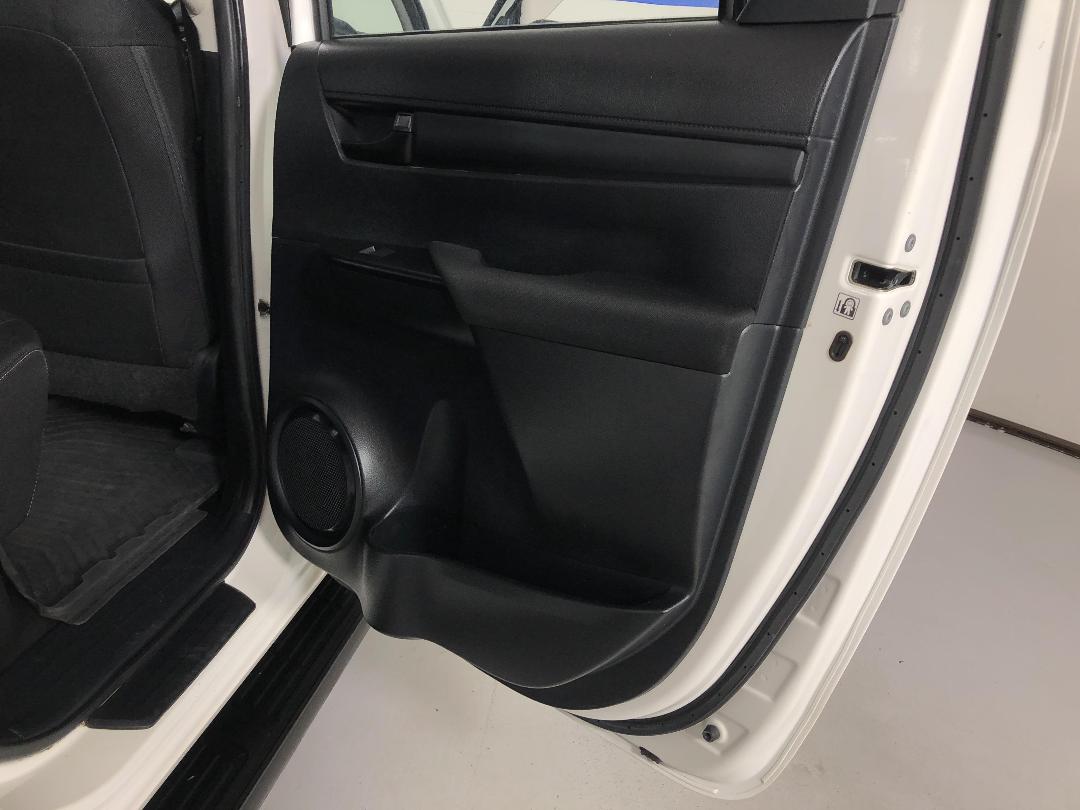 Photo '19' of Toyota Hilux