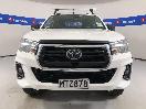 Thumbnail '2' of Toyota Hilux