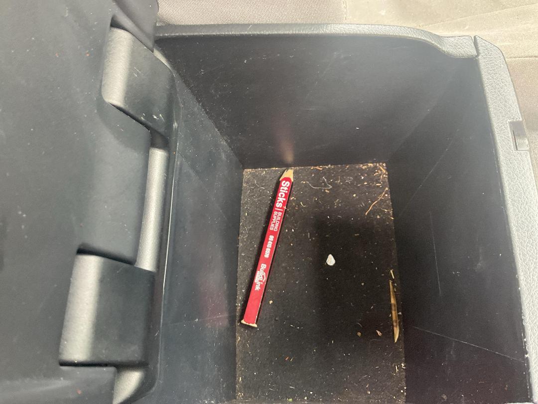 Photo '14' of Toyota Hilux SR TD SC/CC