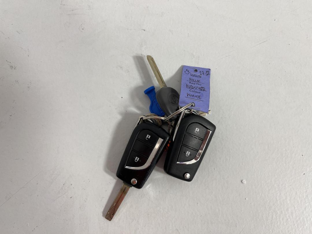 Photo '22' of Toyota Hilux Photo '22' of Toyota Hilux