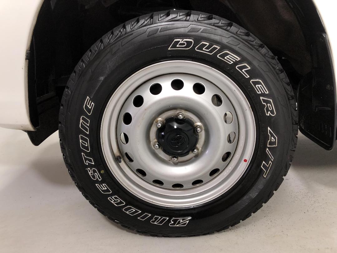 Photo '10' of Toyota Hilux