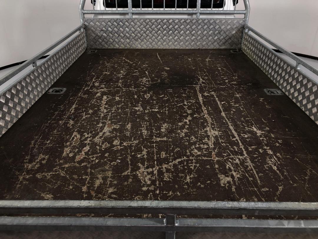 Photo '14' of Toyota Hilux