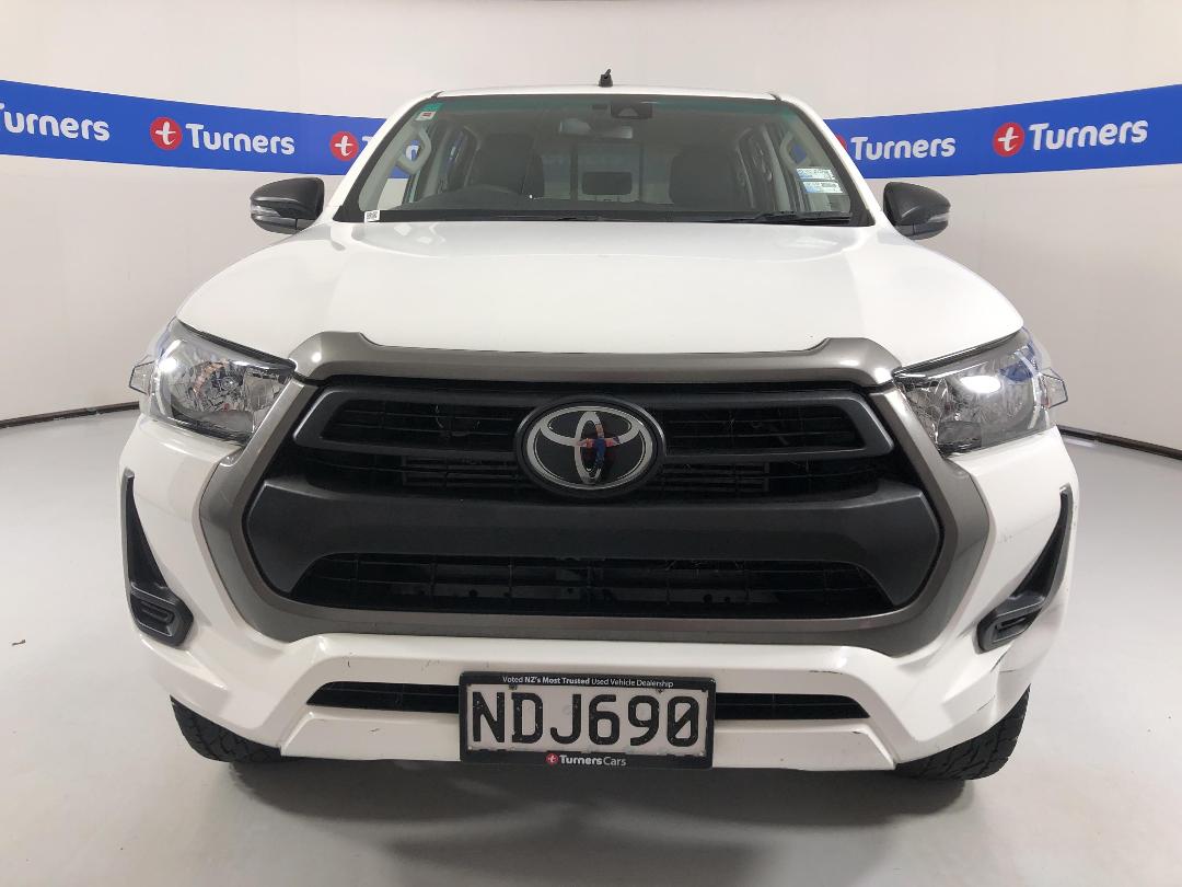 Photo '2' of Toyota Hilux