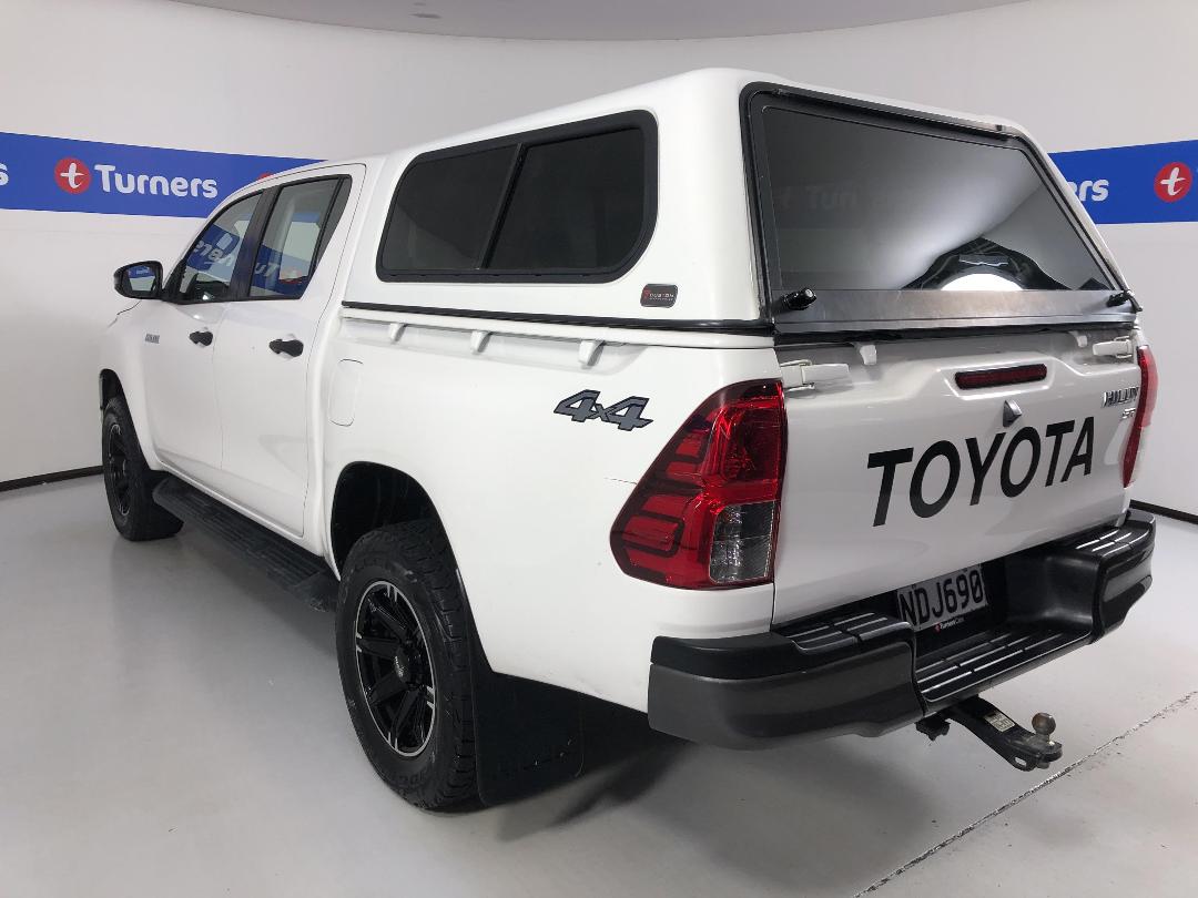 Photo '5' of Toyota Hilux