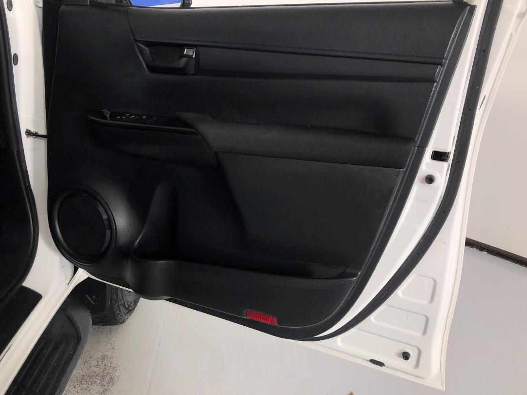 Photo '15' of Toyota Hilux