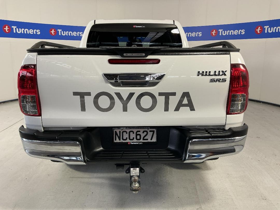 Photo '6' of Toyota Hilux Photo '6' of Toyota Hilux