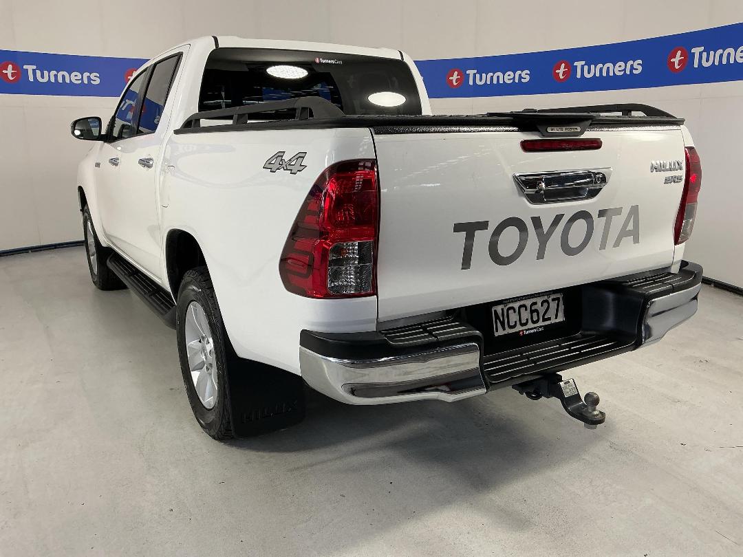 Photo '5' of Toyota Hilux Photo '5' of Toyota Hilux