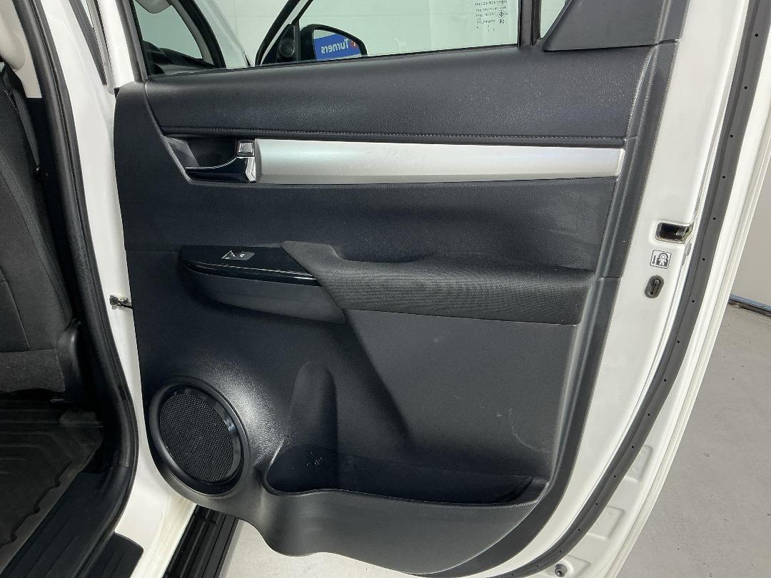 Photo '19' of Toyota Hilux Photo '19' of Toyota Hilux