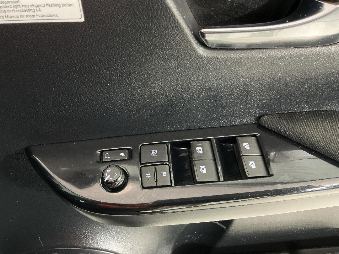 Photo '26' of Toyota Hilux